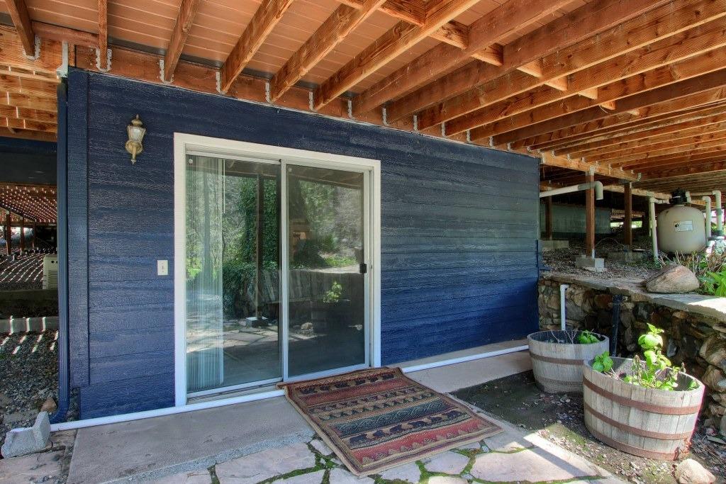 50537 Cedar Valley Drive Oakhurst, CA 93644 - Photo 30 of 59 a outdoor space with a patio