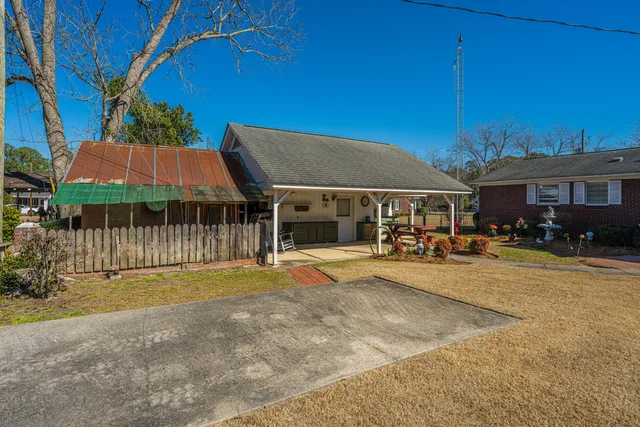 $365,000 | 111 County Rd S-18-116, St. George, SC 29477