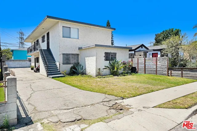 $1,399,000 | 5630 Blackwelder Street, Los Angeles, CA 90016