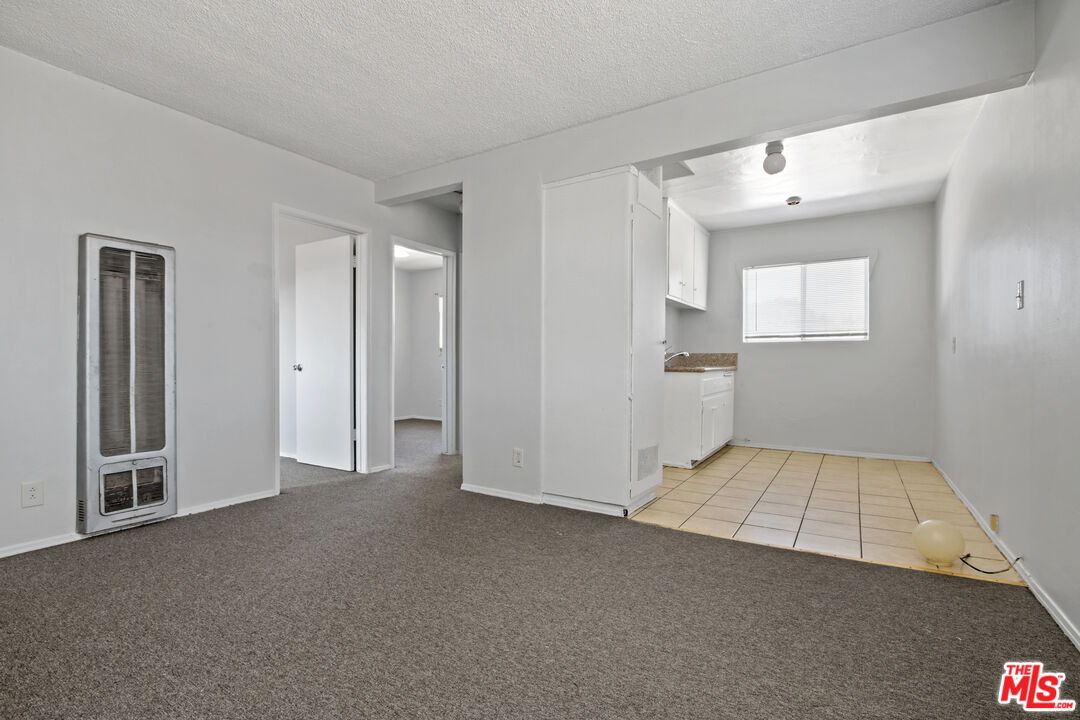 5630 Blackwelder Street Los Angeles, CA 90016 - Photo 6 of 15