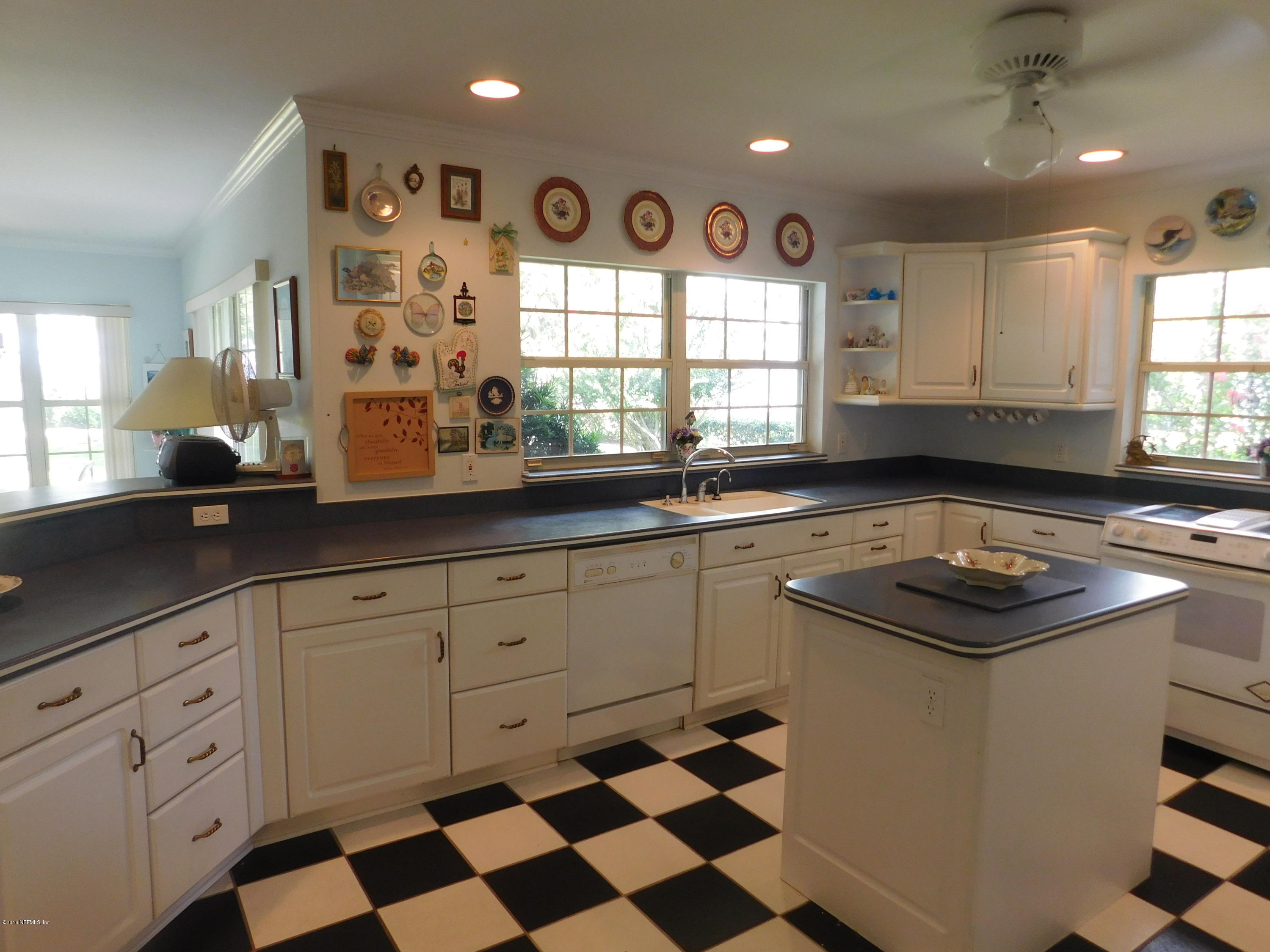 704 River Road Orange Park, FL 32073 - Photo 26 of 53 Kitchen on Front for Lovely Riverview