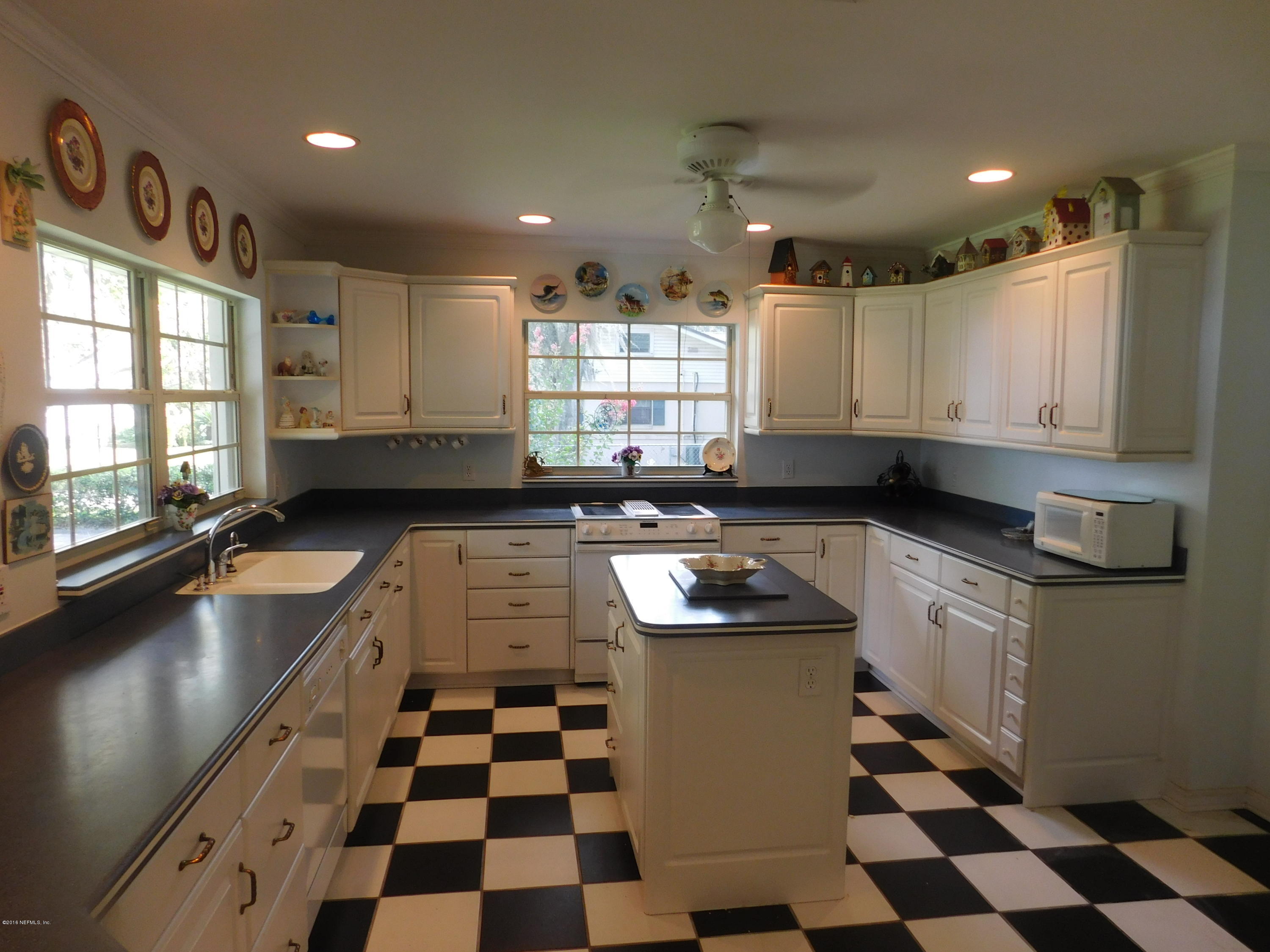 704 River Road Orange Park, FL 32073 - Photo 27 of 53 Large Eat in Kitchen