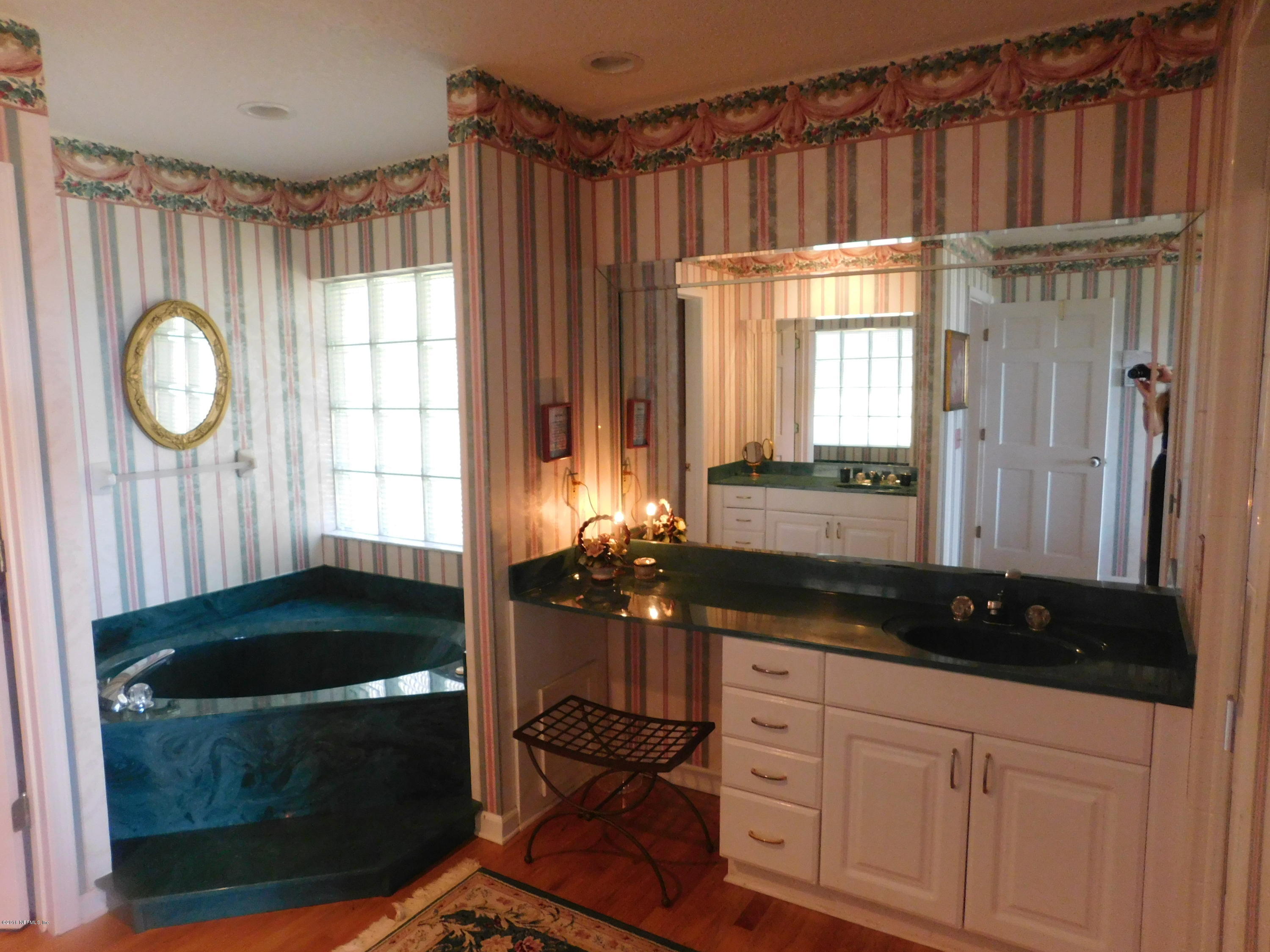 704 River Road Orange Park, FL 32073 - Photo 42 of 53 MBath w/ Sep.His/Hers Vanities