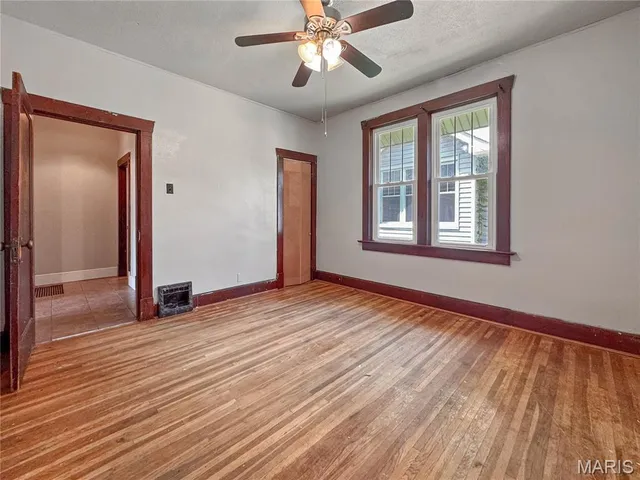 $129,900 | 417 North 5th Street, Belleville, IL 62220