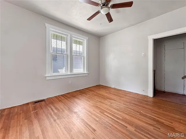 $129,900 | 417 North 5th Street, Belleville, IL 62220