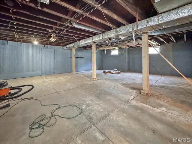 $129,900 | 417 North 5th Street, Belleville, IL 62220