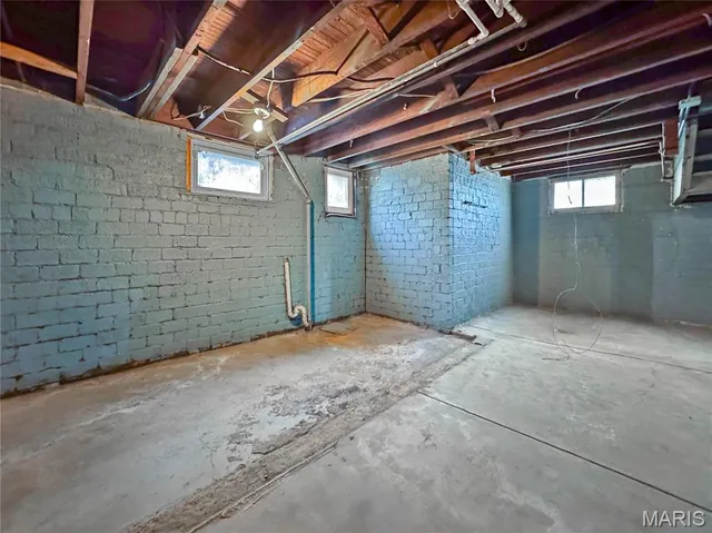 $129,900 | 417 North 5th Street, Belleville, IL 62220