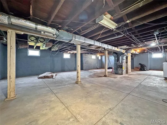 $129,900 | 417 North 5th Street, Belleville, IL 62220