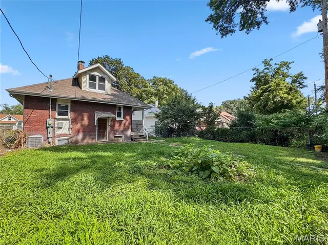 $129,900 | 417 North 5th Street, Belleville, IL 62220