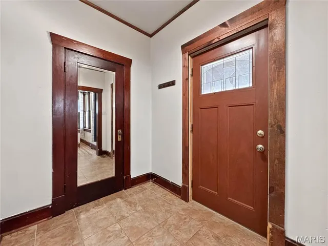 $129,900 | 417 North 5th Street, Belleville, IL 62220