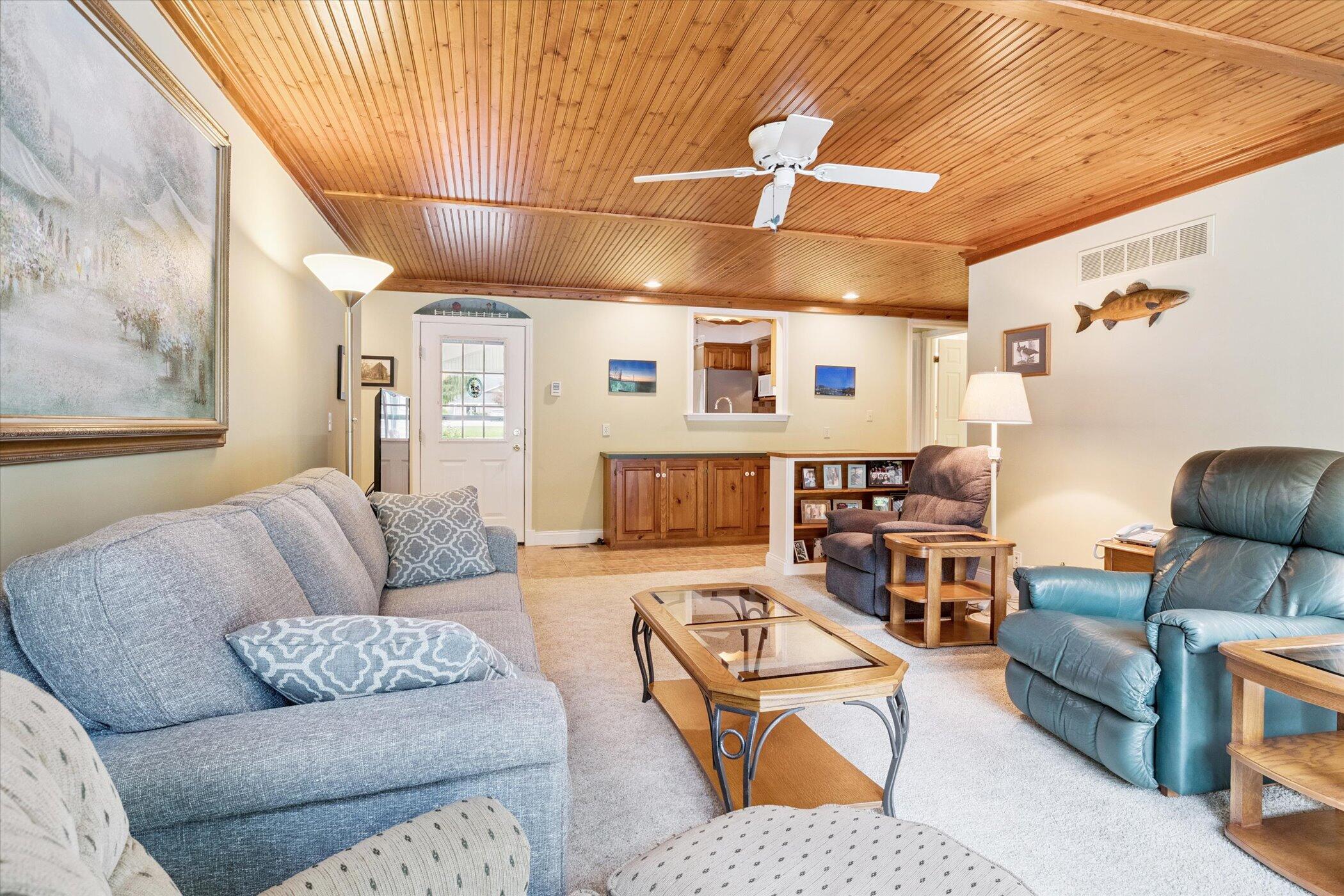3423 Niles Road St. Joseph, MI 49085 - Photo 11 of 39 Spacious Room