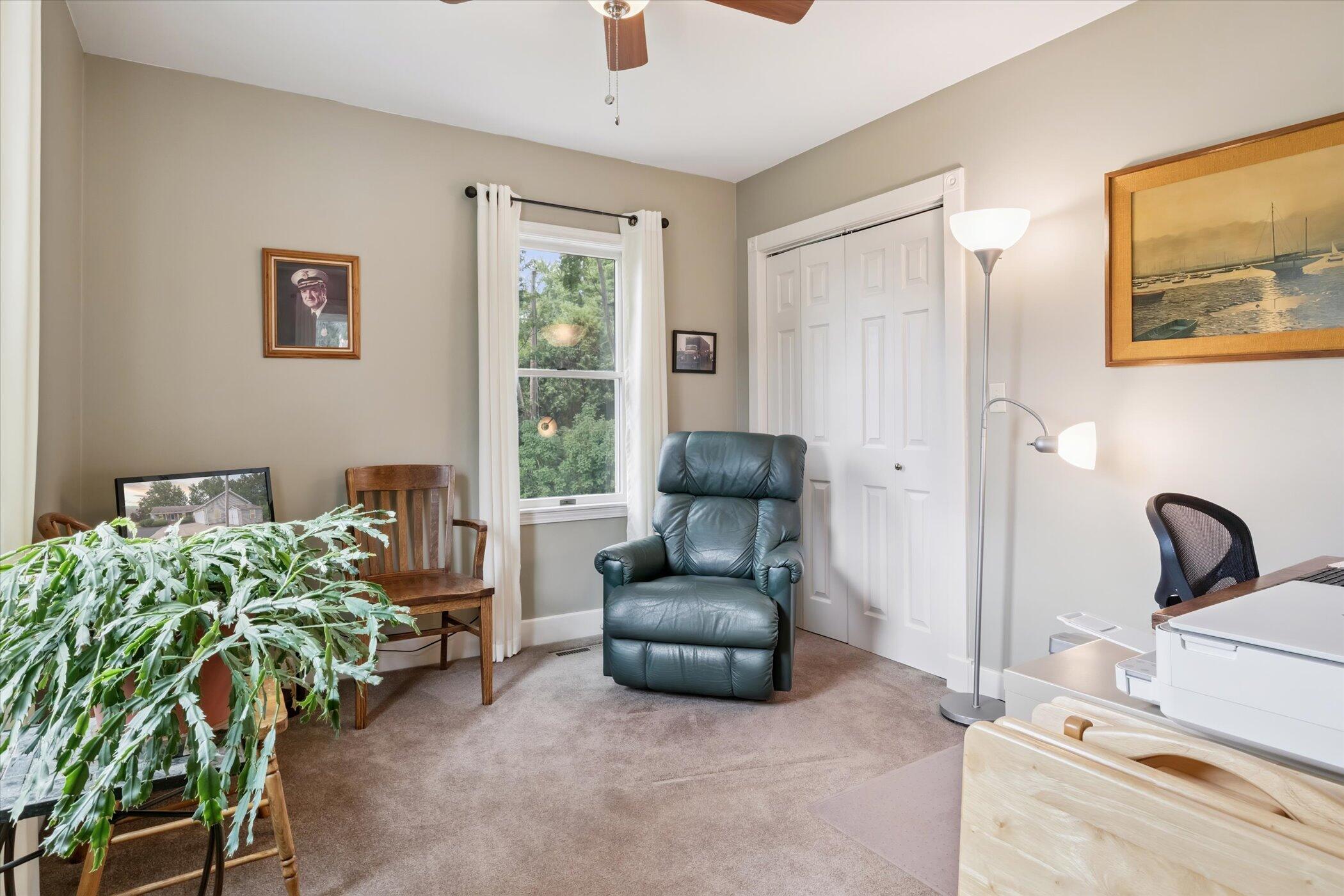 3423 Niles Road St. Joseph, MI 49085 - Photo 12 of 39 Den / Office / Sitting Room