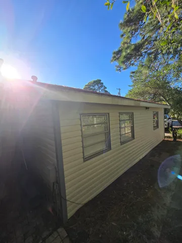 $185,000 | 51-1 East Pine Street, Carrabelle, FL 32322