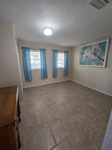 $185,000 | 51-1 East Pine Street, Carrabelle, FL 32322