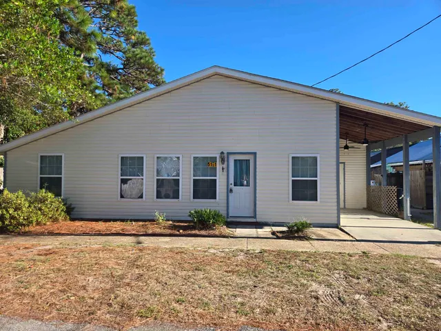 $185,000 | 51-1 East Pine Street, Carrabelle, FL 32322