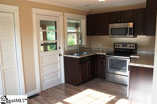 118 Center Street Inman, SC 29349 - Photo 4 of 25