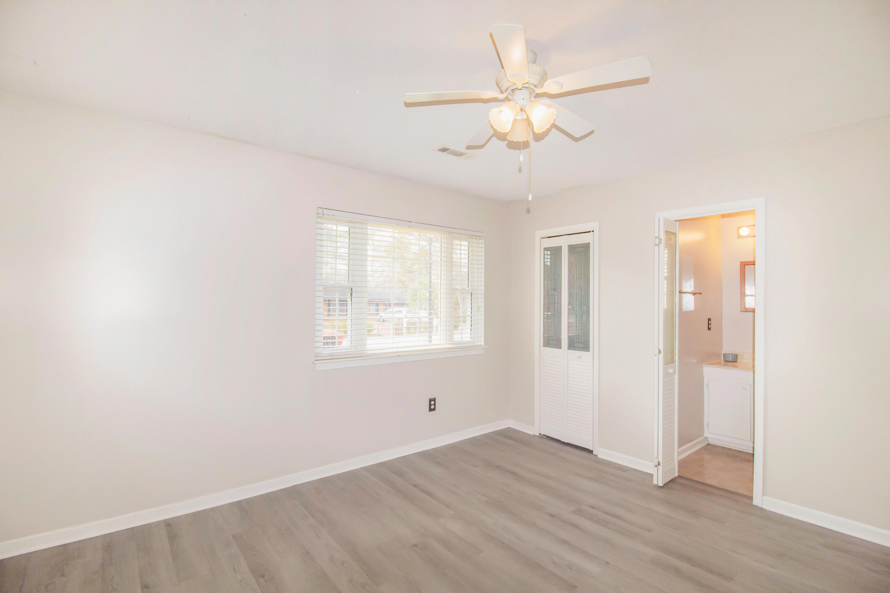 118 State Rd S-8-923 Moncks Corner, SC 29461 - Photo 13 of 18 IMG_1875-2