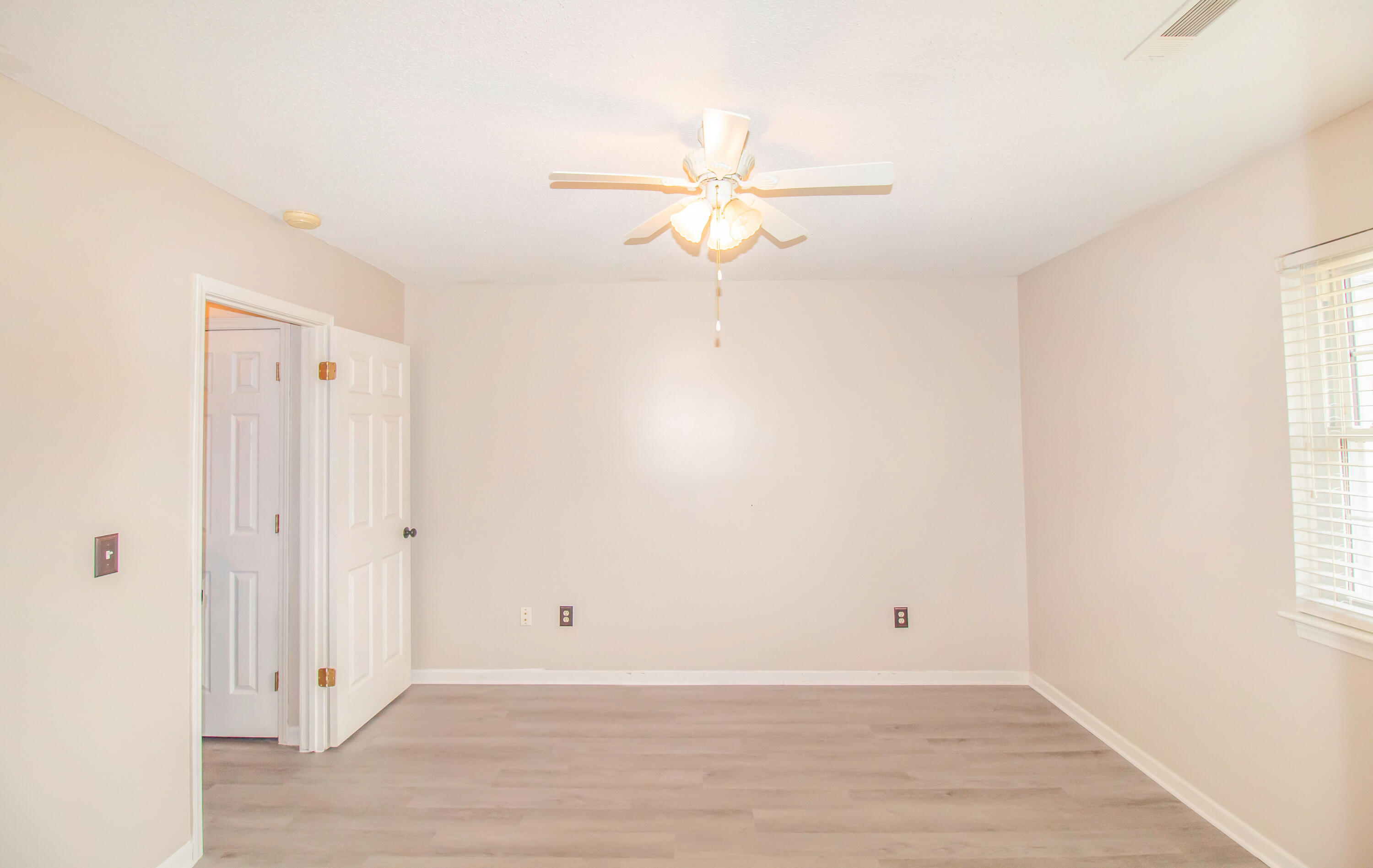 118 State Rd S-8-923 Moncks Corner, SC 29461 - Photo 16 of 18 IMG_1885-2