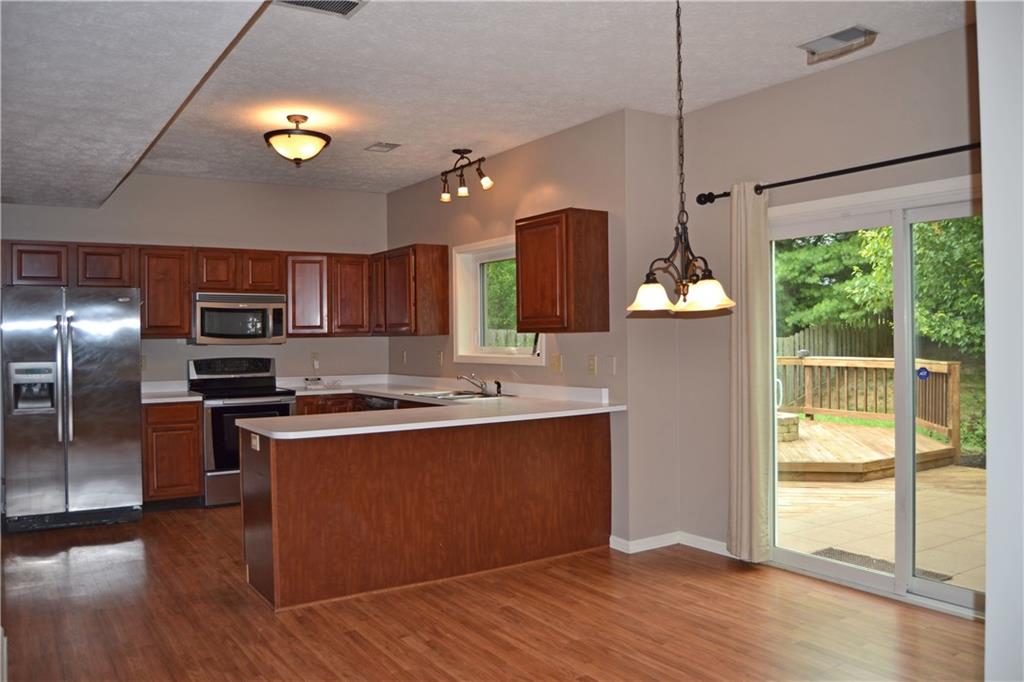 14516 Cherry Ridge Road Carmel, IN 46033 - Photo 9 of 20 Gallery Image 9