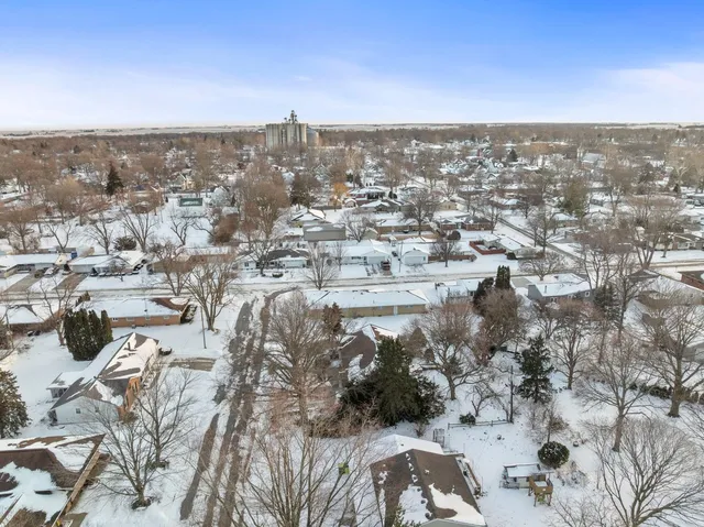 $242,000 | 602 North Northview Drive, Fairbury, IL 61739