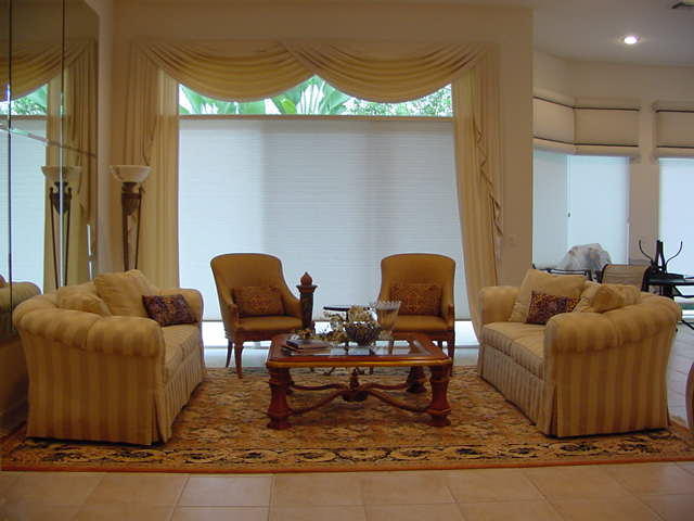 6234 Northwest 43rd Terrace Boca Raton, FL 33496 - Photo 2 of 14 Living Room