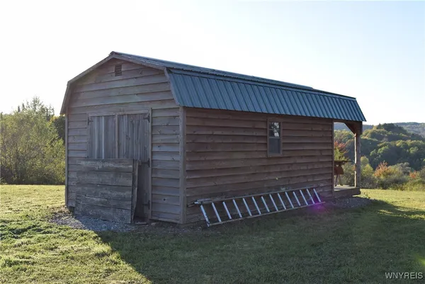 $100,000 | 9096 Highway 240, Ashford, NY 14171