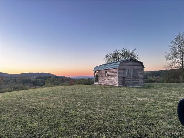 $100,000 | 9096 Highway 240, Ashford, NY 14171