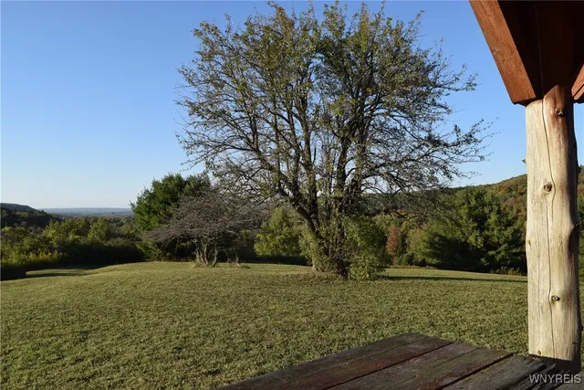 $100,000 | 9096 Highway 240, Ashford, NY 14171