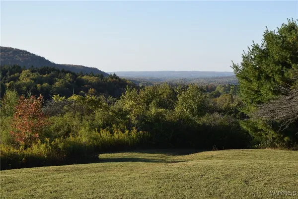 $100,000 | 9096 Highway 240, Ashford, NY 14171