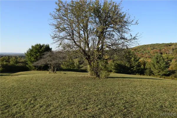 $100,000 | 9096 Highway 240, Ashford, NY 14171