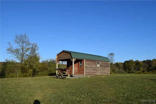 $100,000 | 9096 Highway 240, Ashford, NY 14171