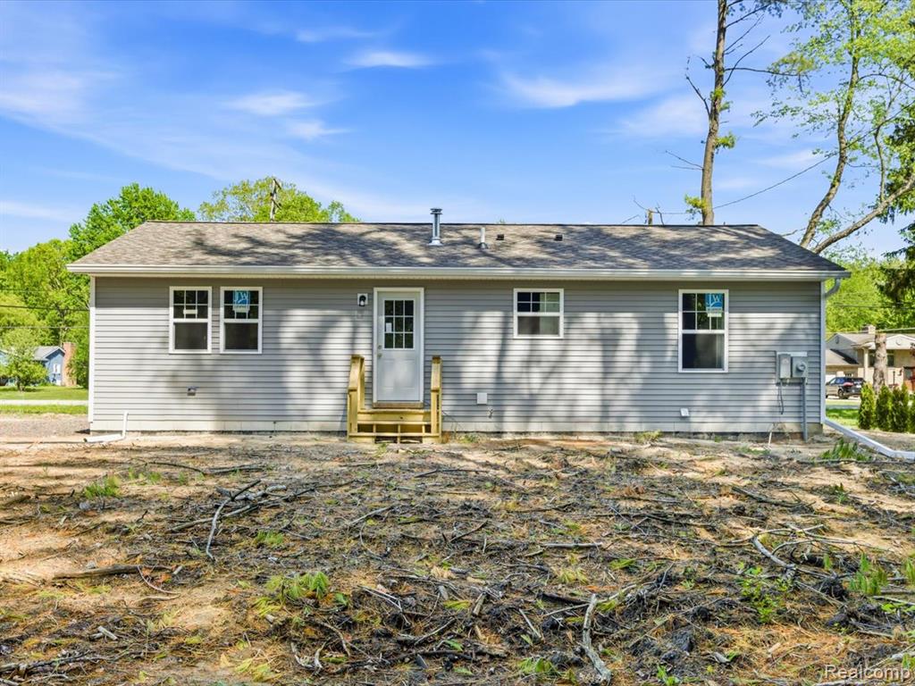 2921 Beach Road Port Huron, MI 48060 - Photo 27 of 29