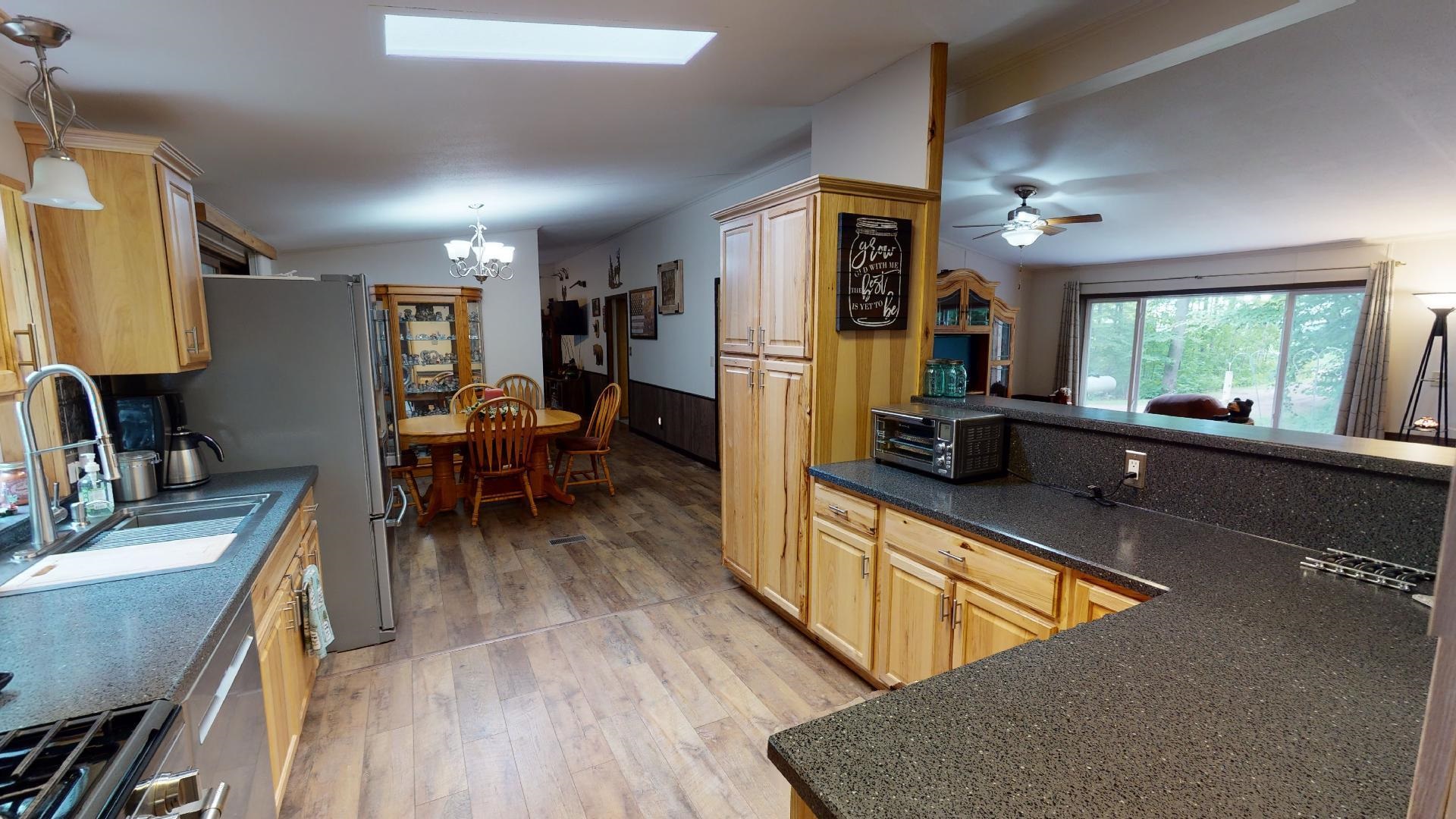 4855 West Laporte Road St. Louis, MI 48880 - Photo 6 of 39 1902681-5.JPG