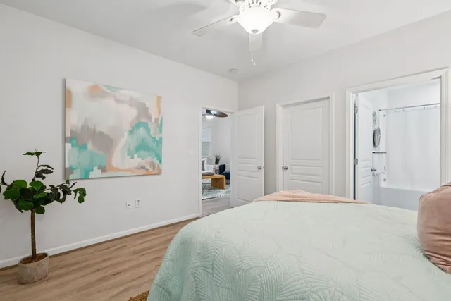 $435,000 | 400 Bucksley Lane, Unit 112, Daniel Island, SC 29492