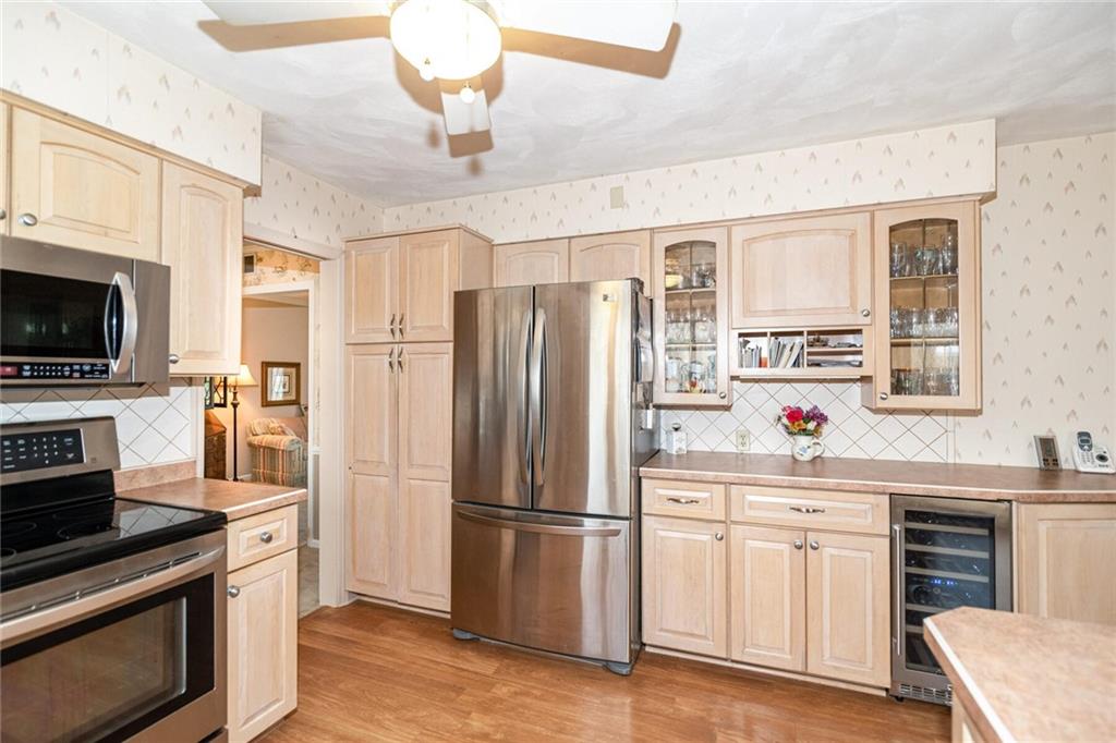 187 Harrowgate Drive Carmel, IN 46033 - Photo 11 of 50