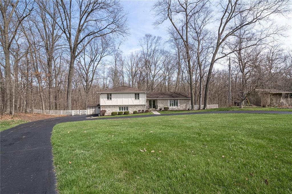 187 Harrowgate Drive Carmel, IN 46033 - Photo 2 of 50