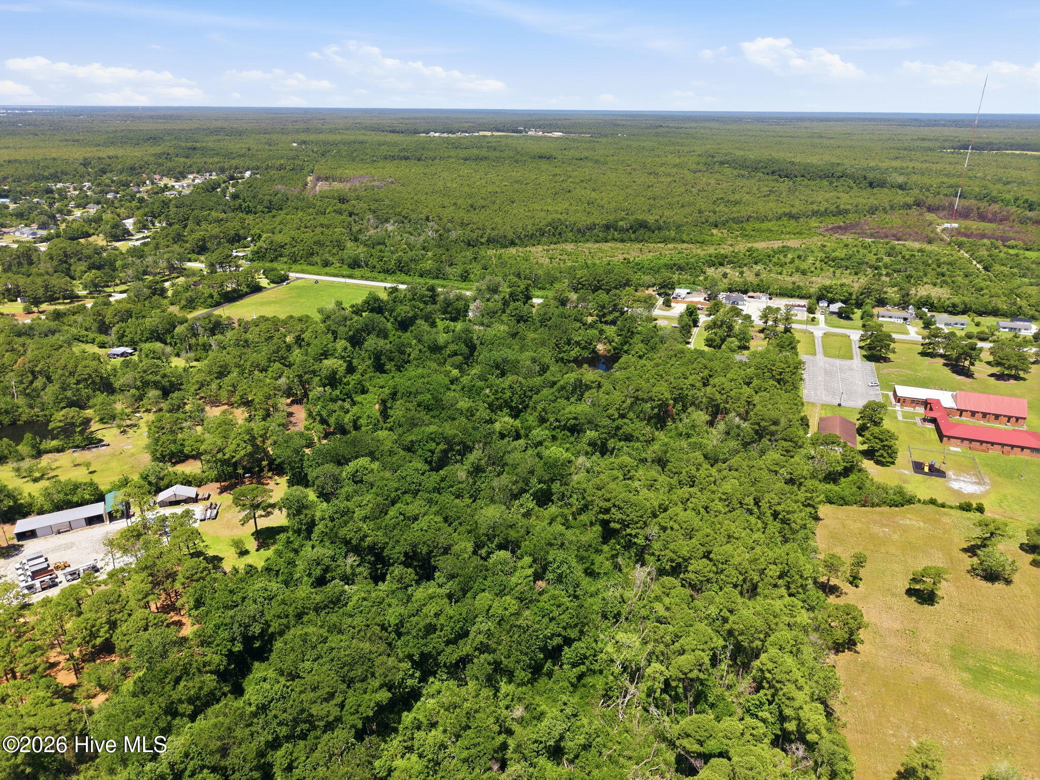 989 Hibbs Road Newport, NC 28570 - Photo 7 of 17