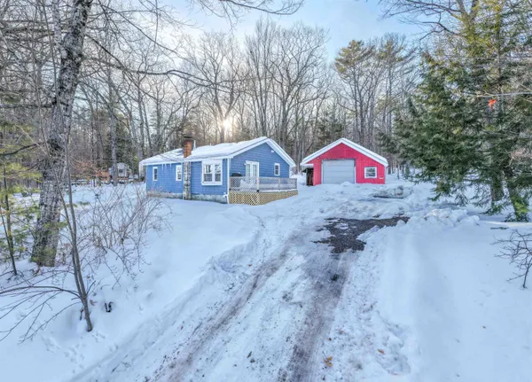 $349,000 | 11 Chemung Road, Meredith, NH 03253