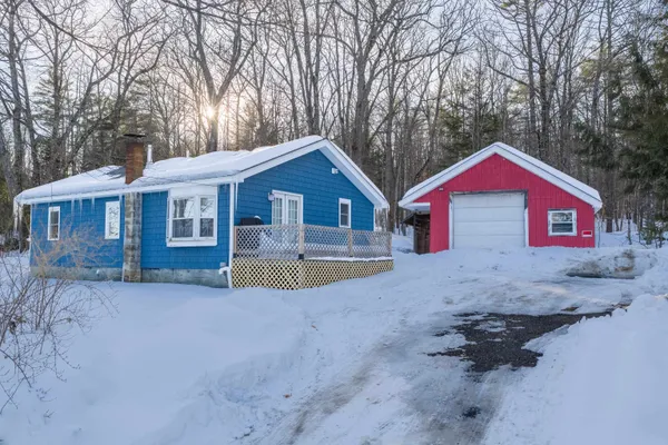 $349,000 | 11 Chemung Road, Meredith, NH 03253