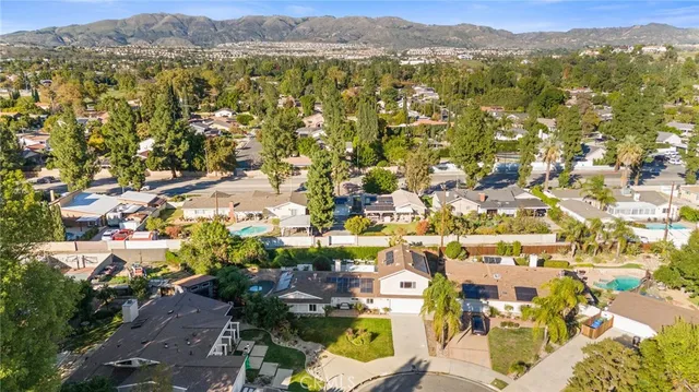 a picture of a wall with a white wall and a picture