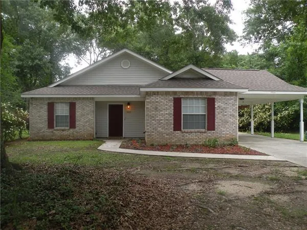 $1,725 | 18121 Holly Ridge Drive, Hammond, LA 70403