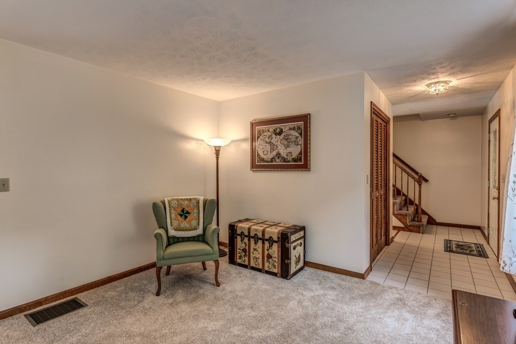27 Pond Parish Road Amherst, NH 03031 - Photo 13 of 39 Gallery Image 13