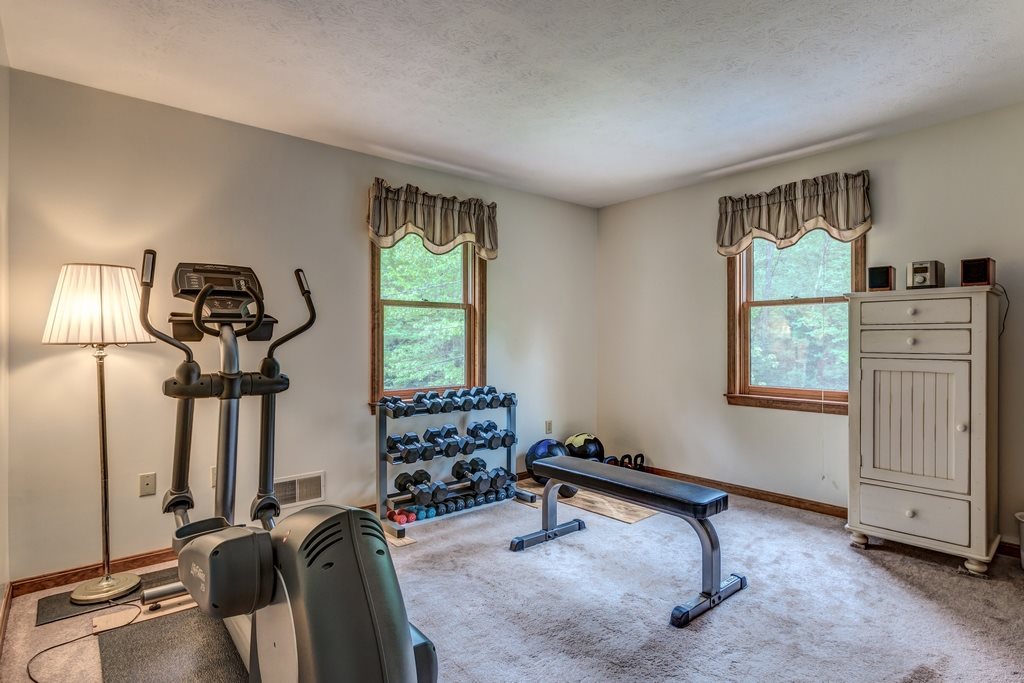 27 Pond Parish Road Amherst, NH 03031 - Photo 29 of 39 Gallery Image 29