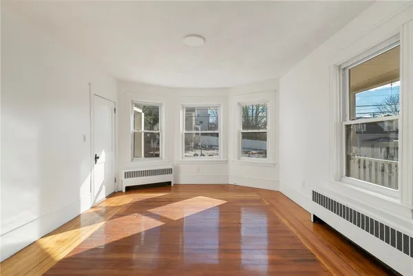 $2,250 | 19 Vale Street, Unit 1, Providence, RI 02908