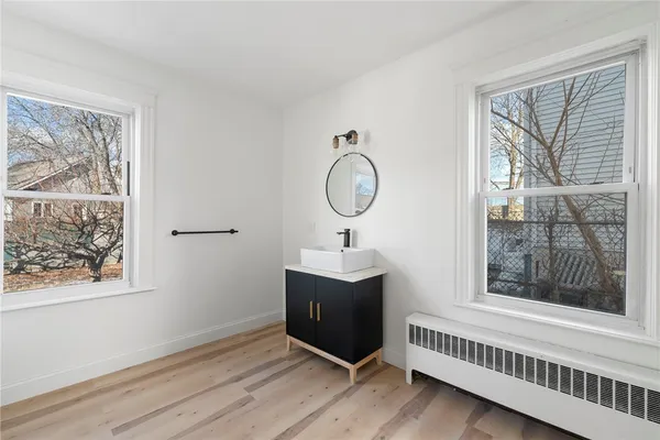 $2,250 | 19 Vale Street, Unit 1, Providence, RI 02908