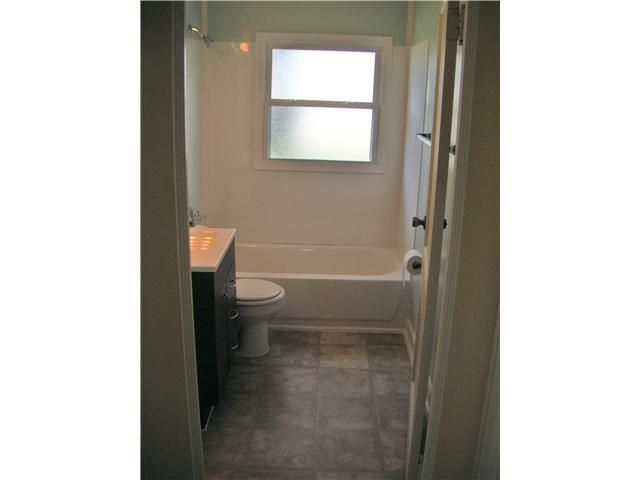 896 South James Road Columbus, OH 43227 - Photo 5 of 6