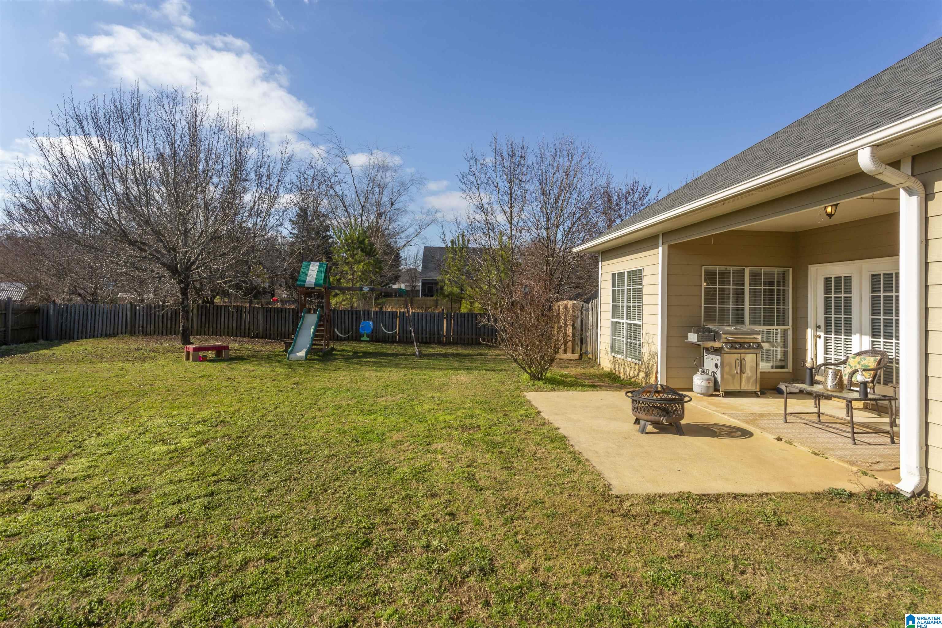 206 Heather Ridge Circle Pelham, AL 35124 - Photo 7 of 34