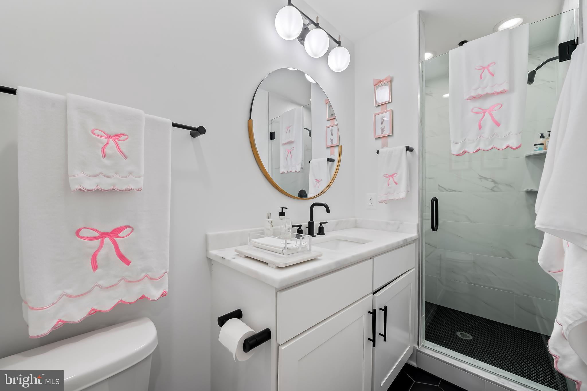 613 South Curley Street Baltimore, MD 21224 - Photo 24 of 64 full bath 1