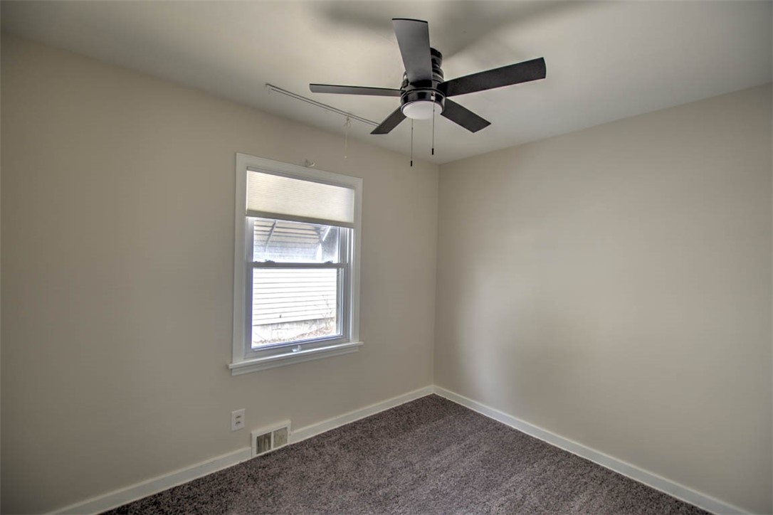 1368 West Marietta Street Decatur, IL 62522 - Photo 14 of 24