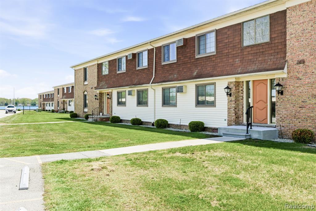 1900 River Road, Unit 2 Marysville, MI 48040 - Photo 30 of 30
